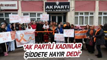 AK Partili Kadınlardan Şiddete Hayır Protestosu