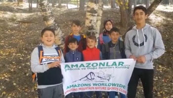 Amazonlar Kulübü Doğada Temizlik Yaptılar