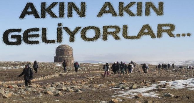 Ani Örenyeri'ne Yerli Yabancı Turist Akını