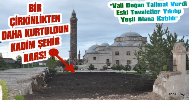 Evliya Camii Bahçesindeki Eski Tuvaletler Yıkıldı