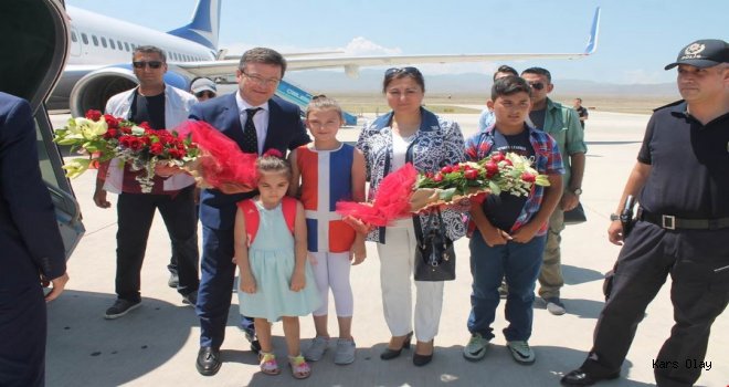 Iğdır'ın Yeni Valisi Enver Ünlü Görevine Başladı