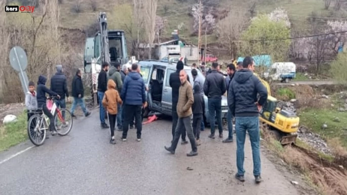 Kağızman'da dereye uçan 3 kişi yaralandı