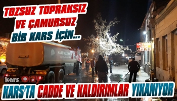 Kars Belediyesi Cadde ve Kaldırımları Yıkıyor