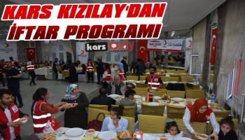 Kars Kızılay'dan İftar Programı