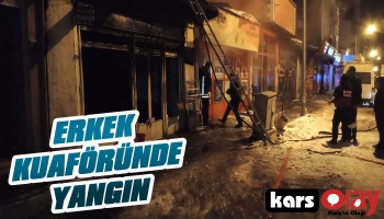 Kars'ta Erkek Kuaföründe Yangın