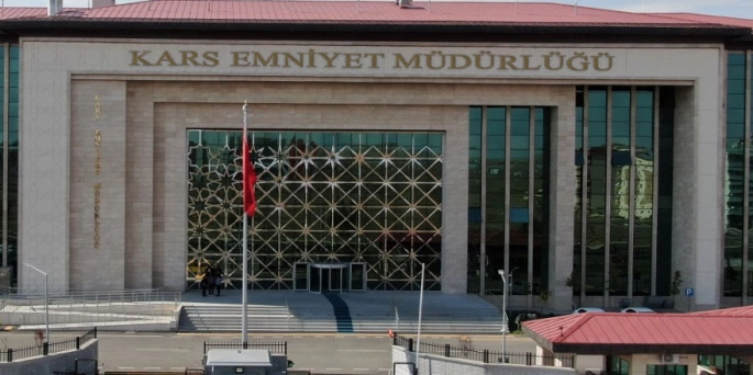 Kars'ta FETÖ'dan 1 doktor gözaltına alındı