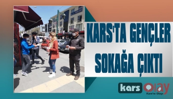 Kars'ta Gençler Sokağa Çıktı