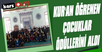 Kars'ta Kur'an Öğrenen Çocuklar Ödüllerini Aldı