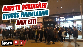 Kars'ta Öğrenciler Otogarlara Akın Etti