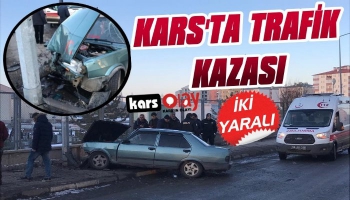 Kars'ta Trafik Kazası: 2 Yaralı