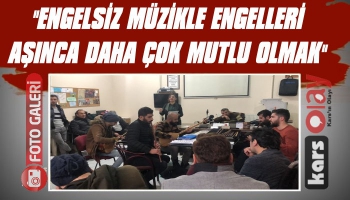 Kars'ta Üniversite Öğrencilerinin Engelleri Aşan Müzikli Ziyareti