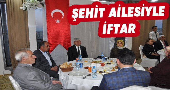 Kars'ta Şehit Aileleri Onuruna İftar Yemeği