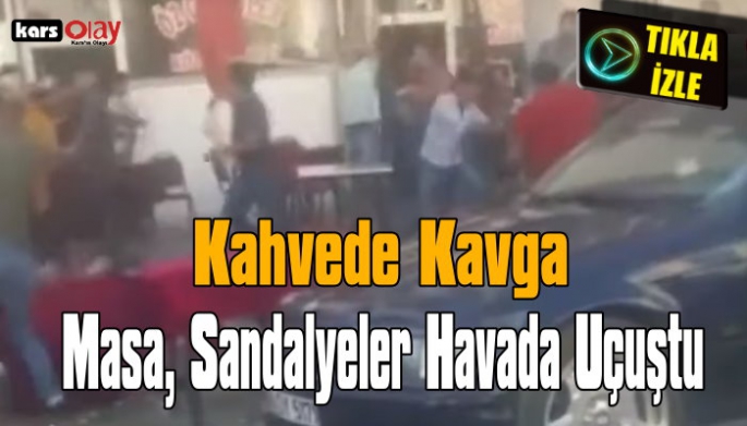 Meydan Savaşı Gibi Kavga, Masa ve Sandalyeler havada Uçuştu