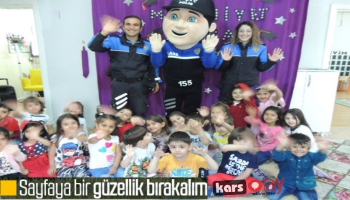 Minikler Kars TDP'nin Polislik Maskotunu Sevdi