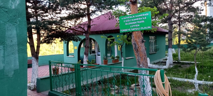 Müftülükten “Hacı Kağızman Türbesi”ne Son Nokta:
